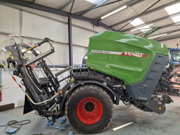 Fendt slicer 310F front plain mower