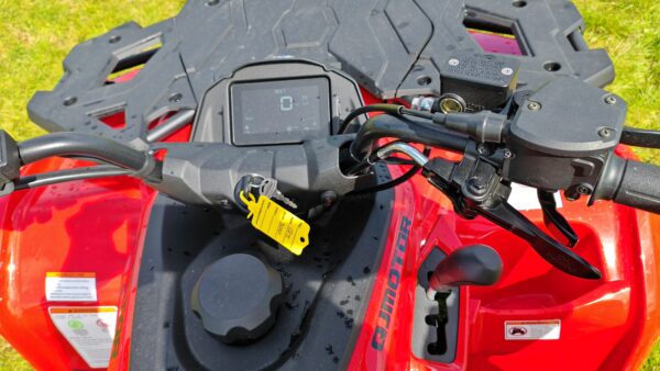 QJ MOTOR SFA300 2wd ATV