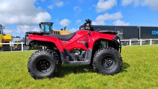QJ MOTOR SFA300 2wd ATV
